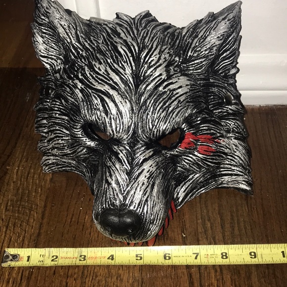 Mask - Picture 5 of 10